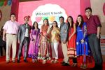 karisma kapoor at Vibrant Vivaah Ahmedabad event (4).JPG